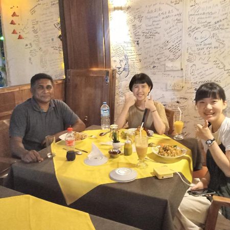 Water Front Home Stay And Resort 阿努拉德普勒 外观 照片